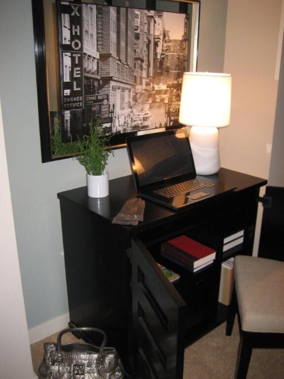 Property Photo: 1515 Dock St 710 WA 98402