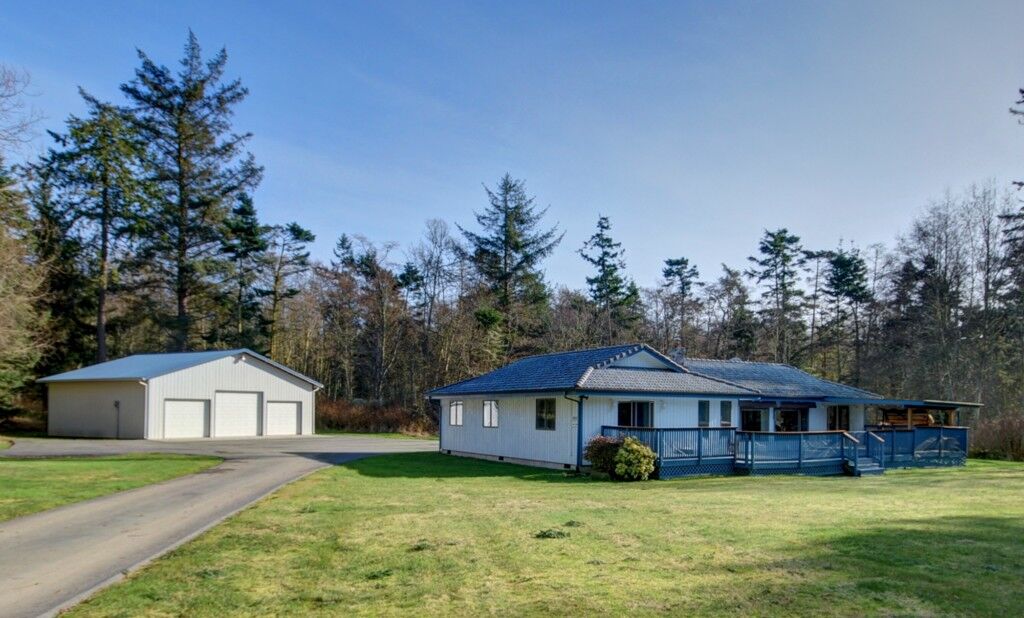 Property Photo:  2125 Anjo Lane  WA 98277 