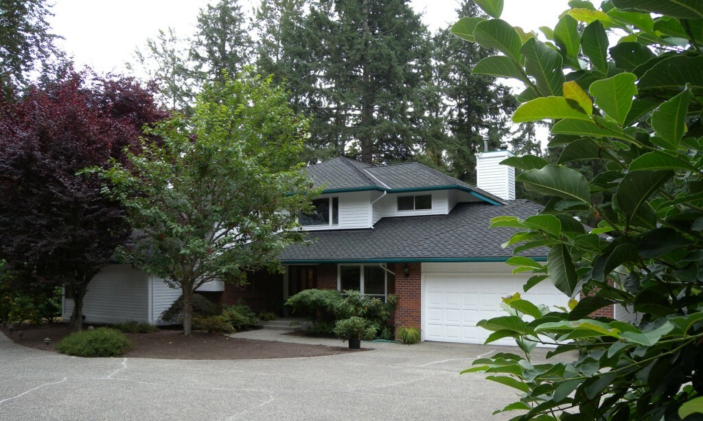 Property Photo:  23437 SE 17th Place  WA 98075 