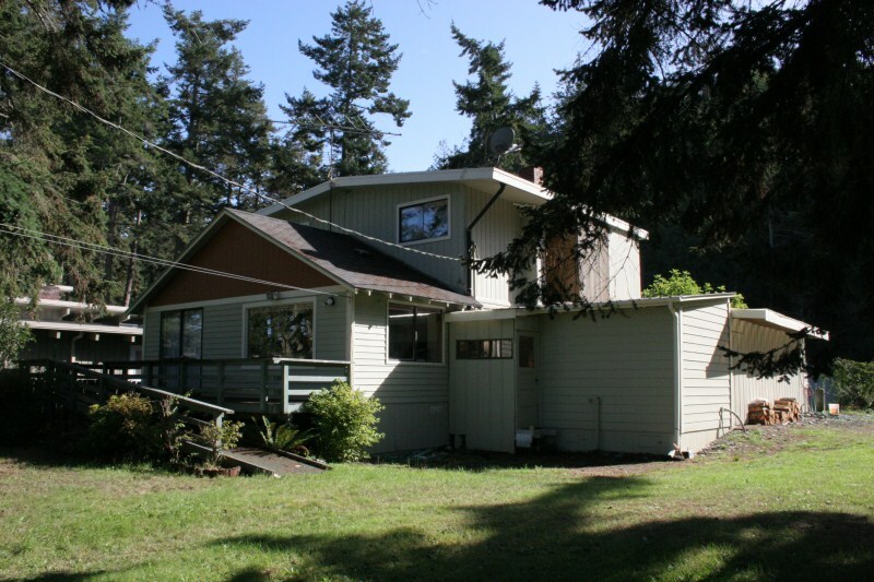 Property Photo:  2062 Place Rd  WA 98363 