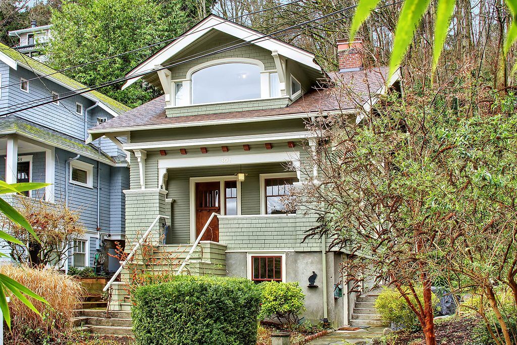 Property Photo:  301 35th Ave S  WA 98144 