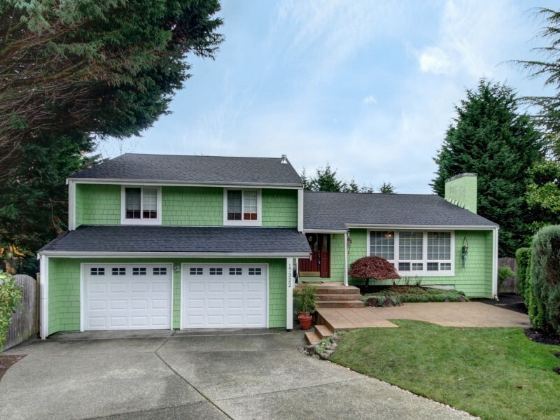 Property Photo:  17322 NE 42nd St  WA 98052 