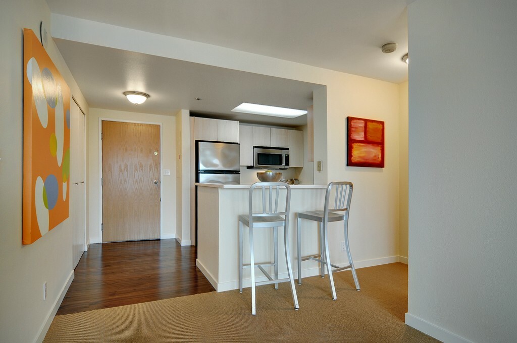 Property Photo:  121 Vine St 2304  WA 98121 