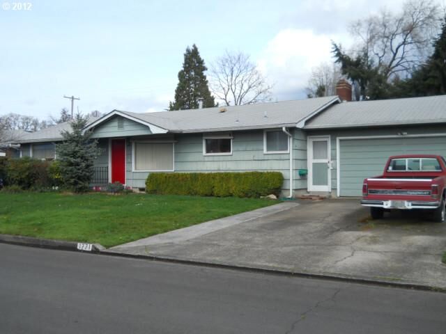 Property Photo: 1771 Linwood St OR 97404