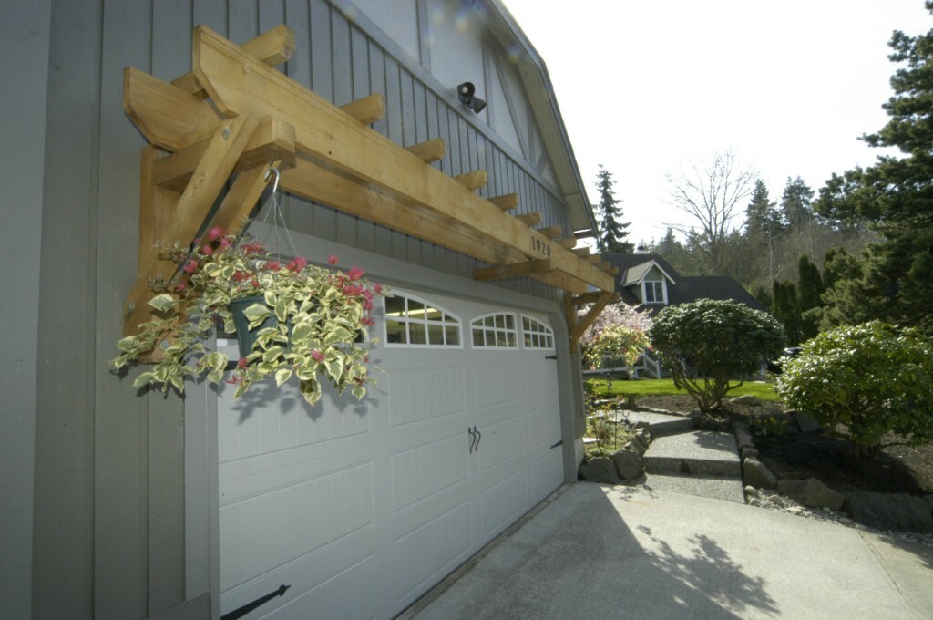 Property Photo:  1920 233 Place SE  WA 98021 