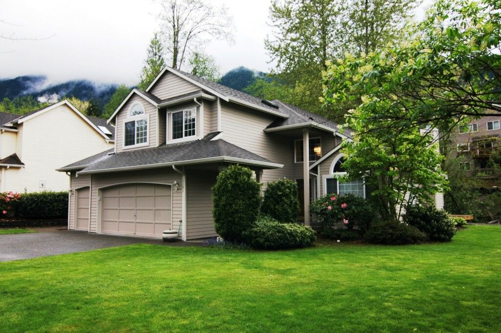 Property Photo:  1181  Forster Boulevard SW  WA 98045 