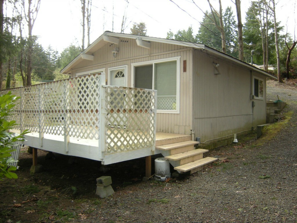 Property Photo:  40 NE Katherine Ct  WA 98528 