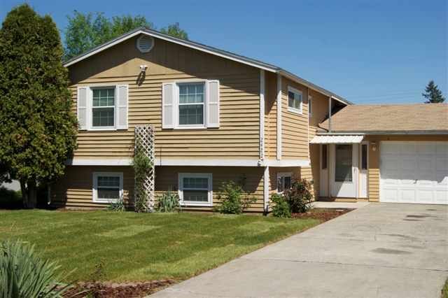 Property Photo: 2422 N Morton St WA 99207