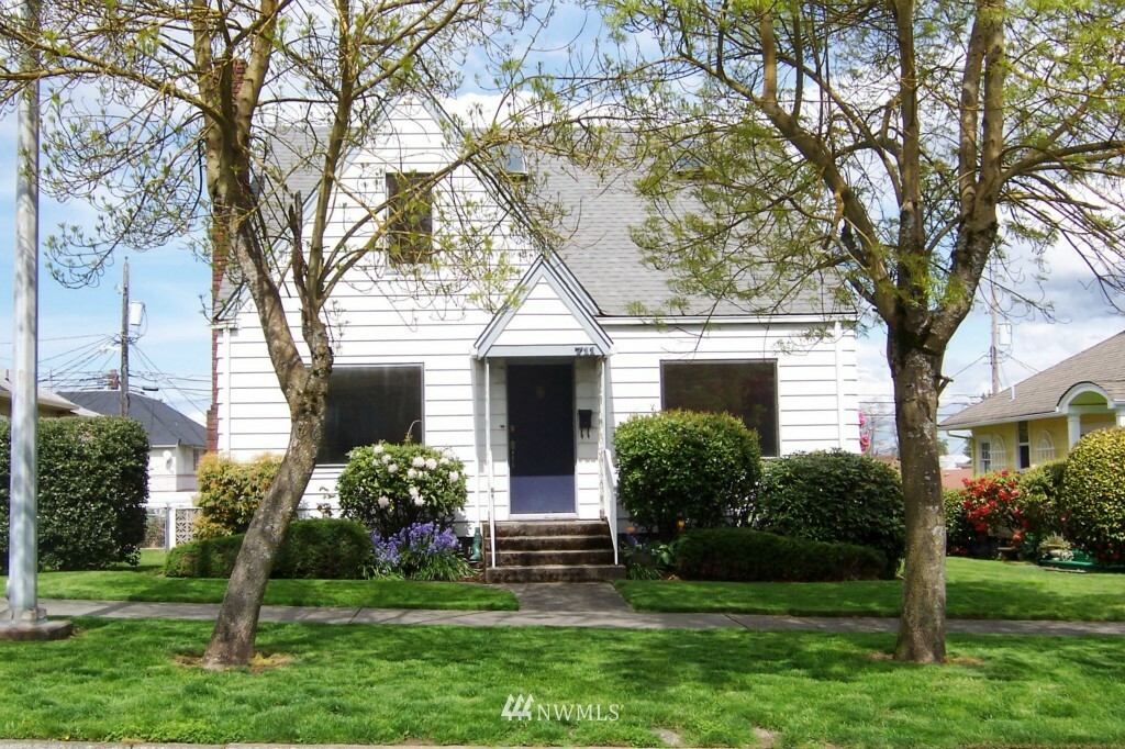 Property Photo:  711 N M Street  WA 98403 