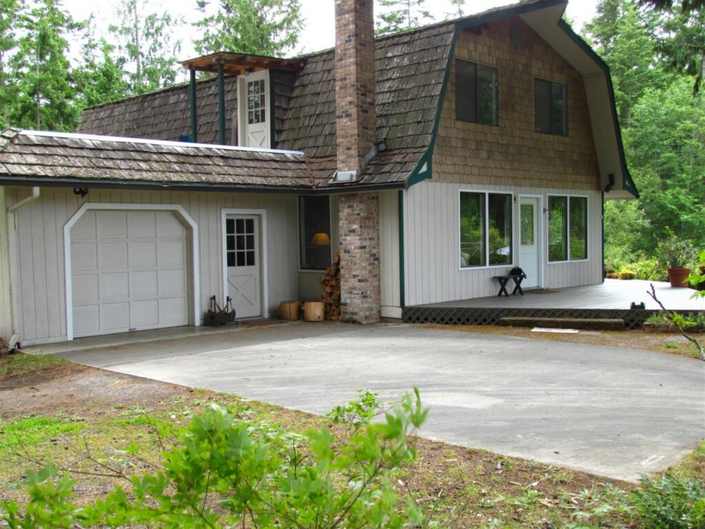 Property Photo: 2241 Thomas WA 98368
