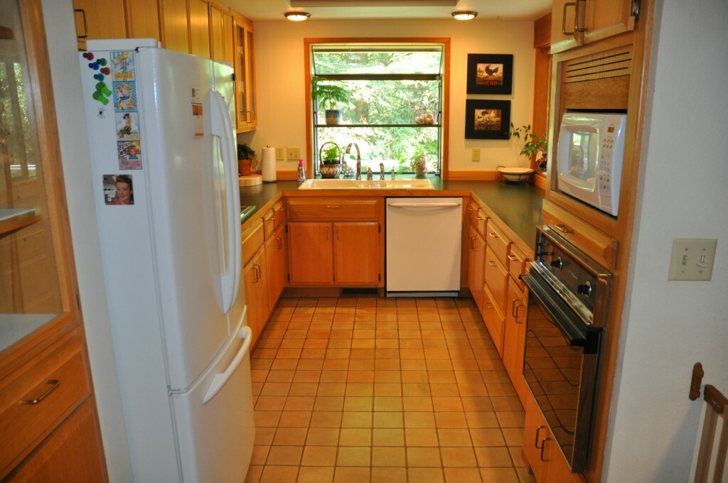 Property Photo: 419 Fish Trap Wy WA 98264