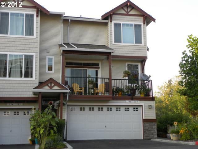 Property Photo: 794 NW 118th Ave OR 97229