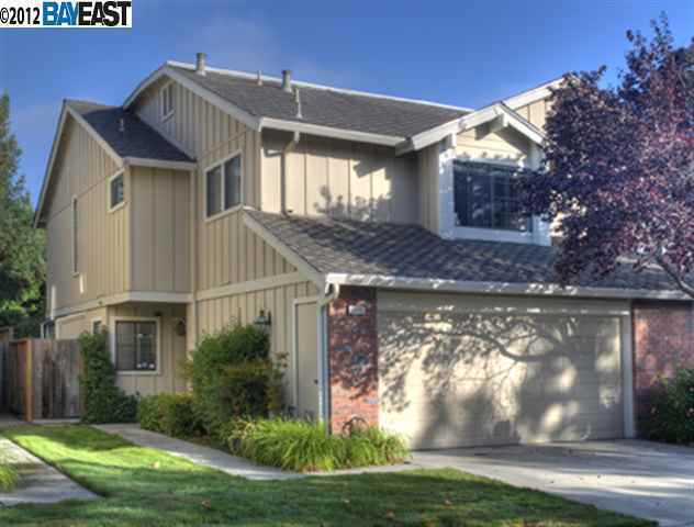 Property Photo: 3845 Cardinal Ter CA 94555-1548