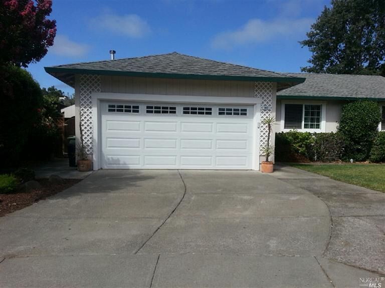 Property Photo:  140 Greenbrook Court  CA 95492 