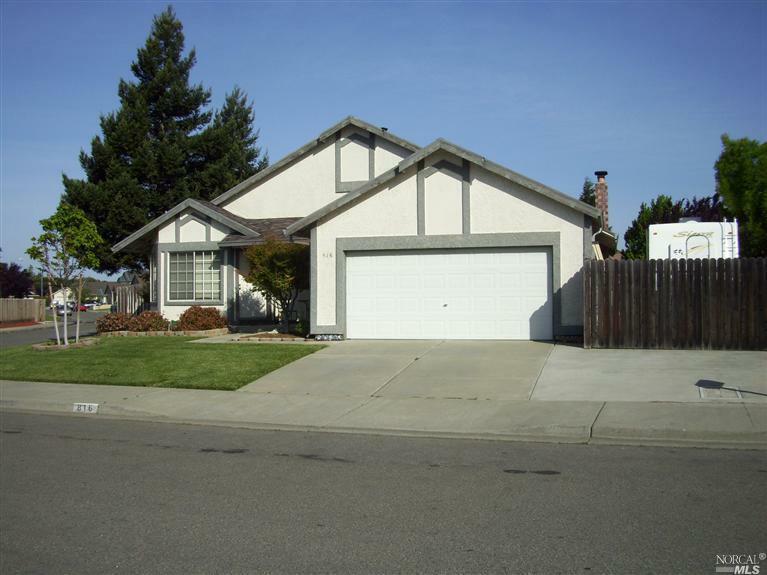 Property Photo:  816 Capistrano Drive  CA 94585 