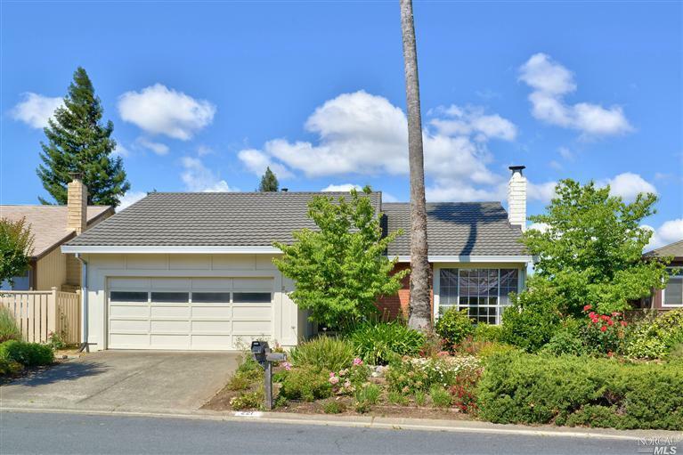 Property Photo: 221 Orchard Street CA 95448