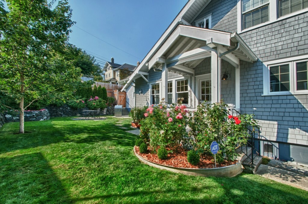 Property Photo: 2124 N Steele St WA 98406