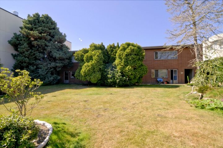 Property Photo: 125 2nd Avenue N WA 98020