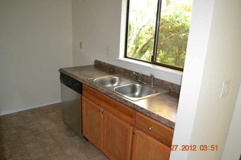Property Photo: 15929 NE 41st St WA 98052