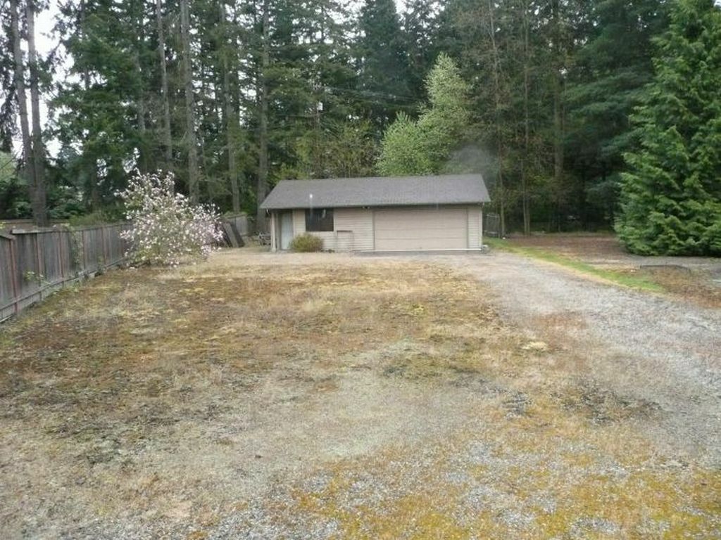 Property Photo:  19519 Bartlett Rd  WA 98012 