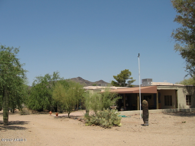 Property Photo:  5620 E Ocotillo Road  AZ 85331 