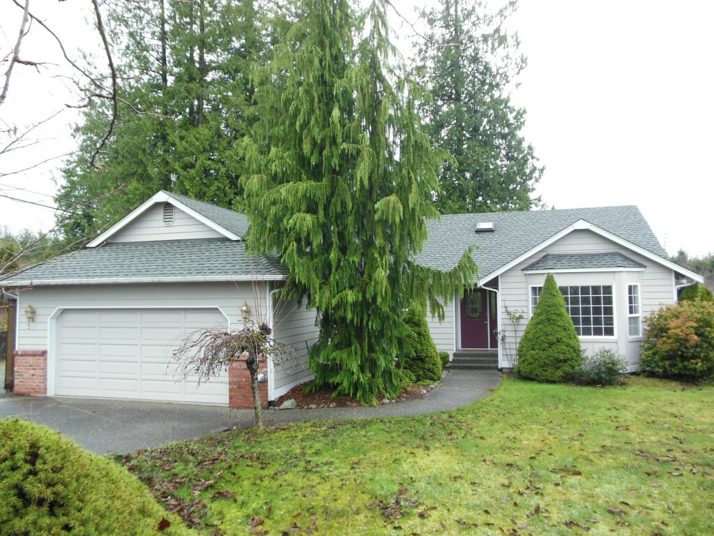 Property Photo:  101 Cedarwood Place  WA 98273 