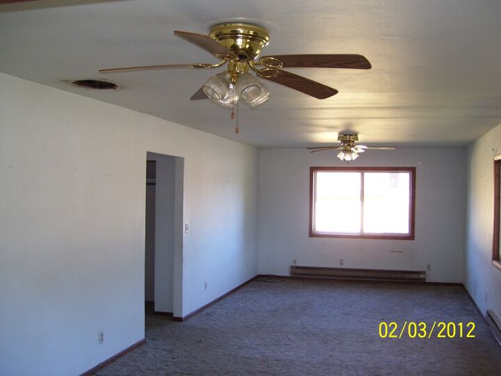 Property Photo: 605 Givens Ave WA 98241