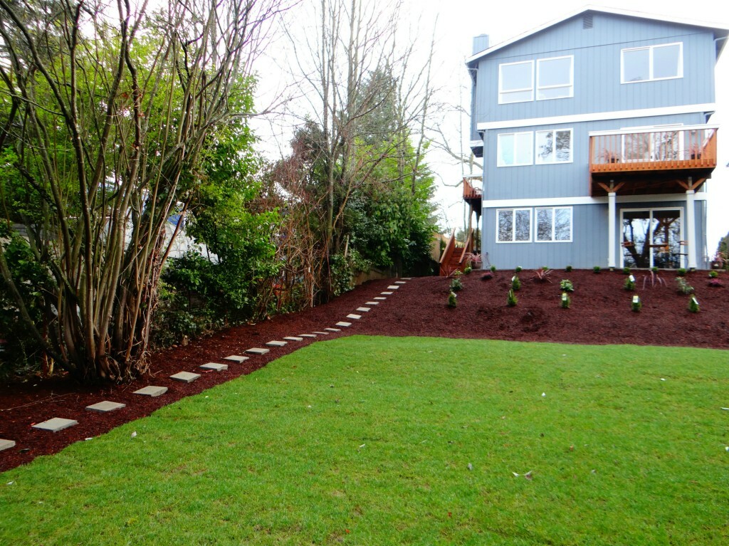 Property Photo: 6719 18th Ave SW WA 98106