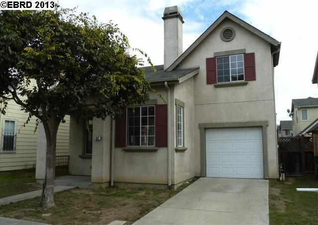 Property Photo:  978 Village Cir  CA 94607-3151 