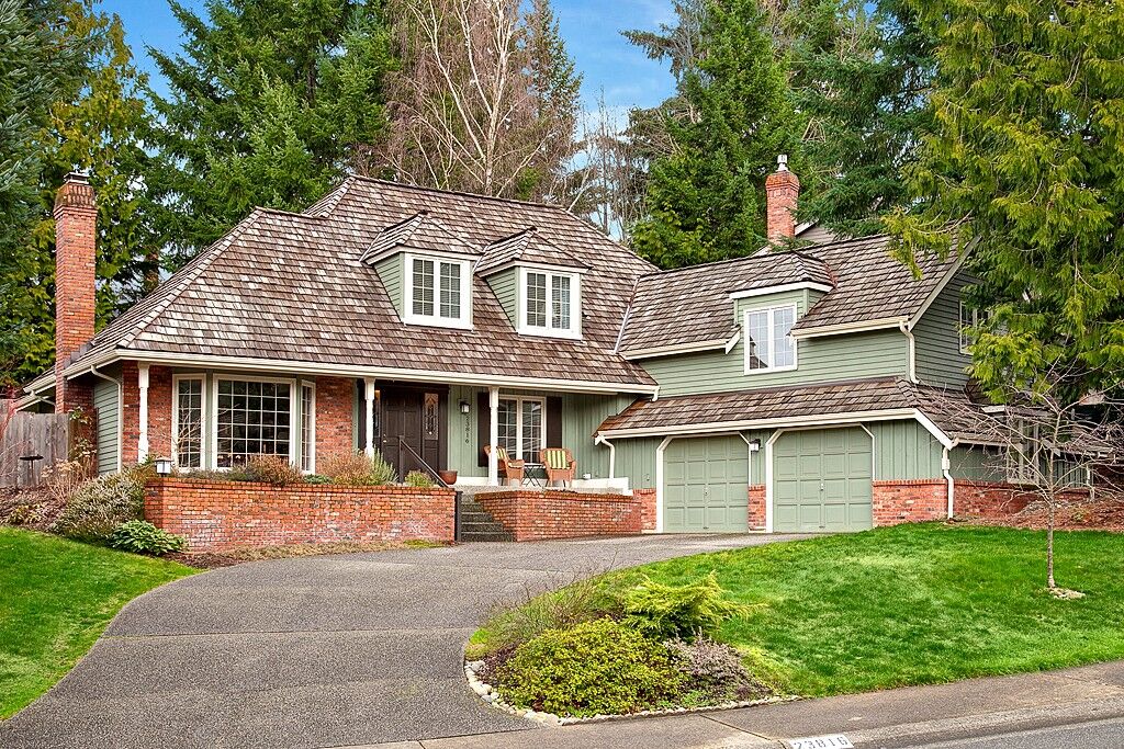 Property Photo:  23816 SE 47th Place  WA 98029 