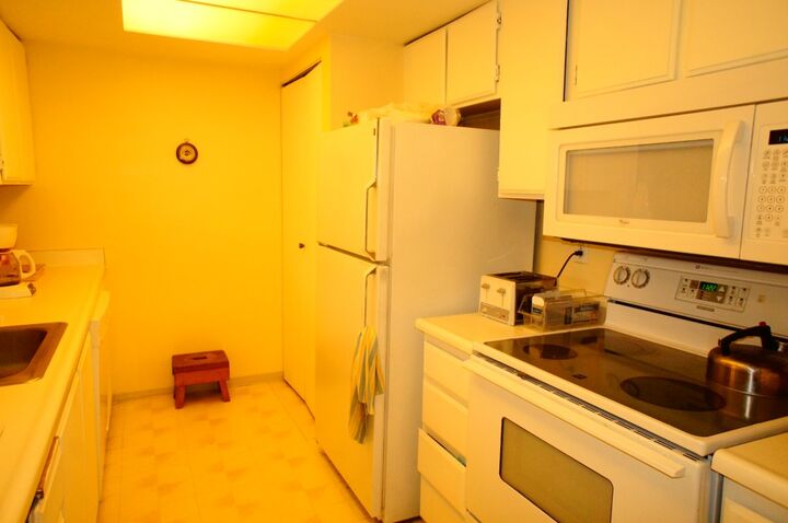 Property Photo:  3224 80th Ave SE 2  WA 98040 