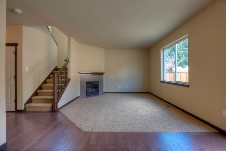 Property Photo: 1116 Orchard Ave W WA 98290