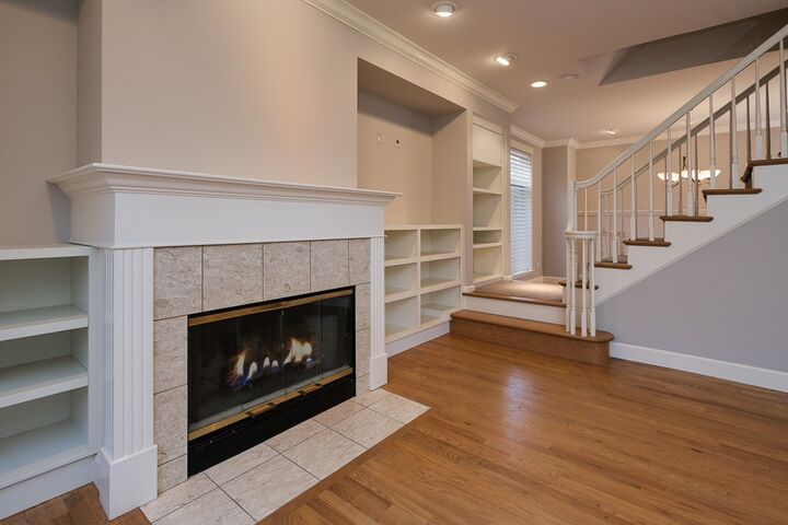 Property Photo:  4201 E Blaine St 4215  WA 98112 