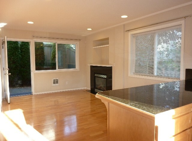 Property Photo: 3807 Interlake Ave N A WA 98103