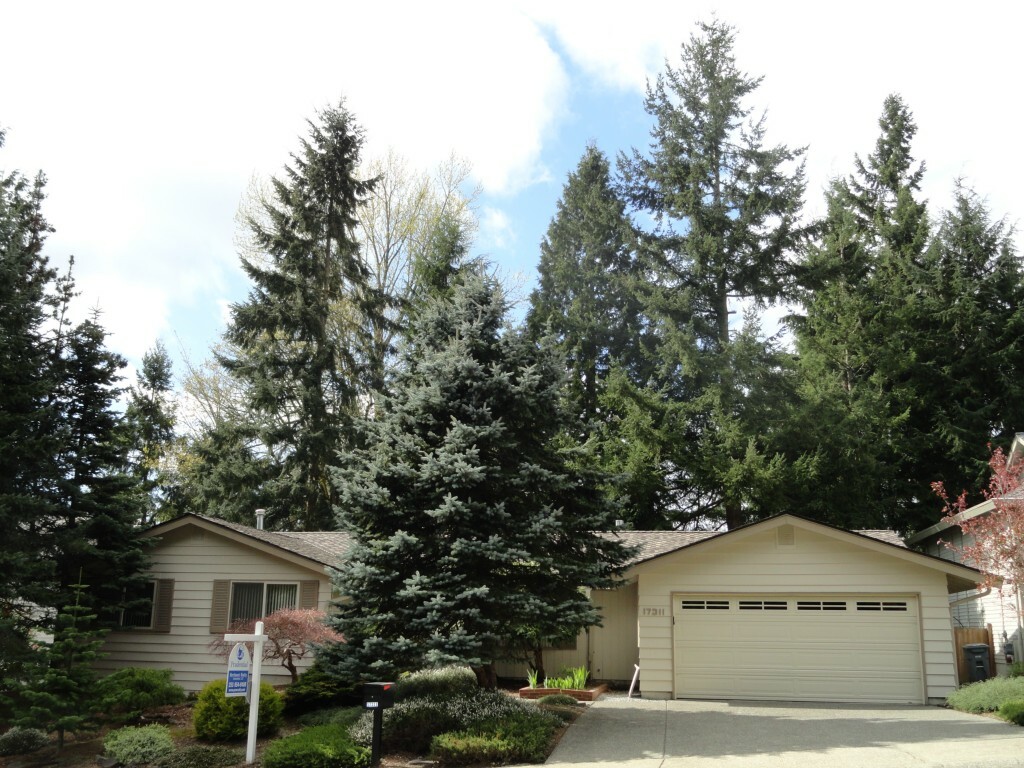 Property Photo:  17311 156 Ave SE  WA 98058 