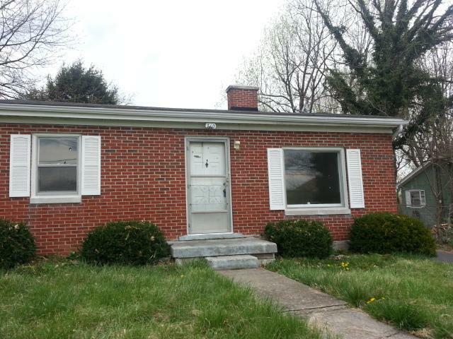Property Photo: 710 North Third Street KY 40475