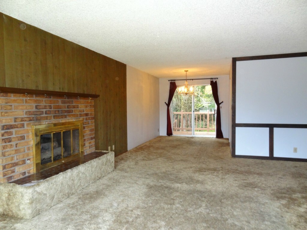 Property Photo:  1210 Kenoyer Dr  WA 98229 