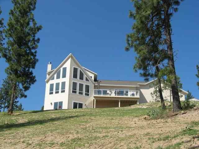 Property Photo:  6551 W Blueridge Way  WA 99006 