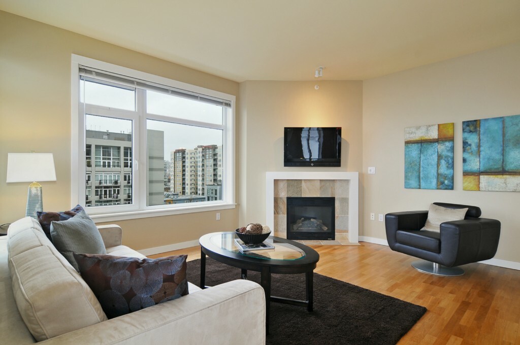Property Photo: 2607 Western Ave 1005 WA 98121