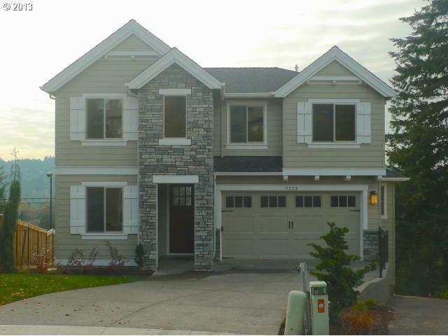 Property Photo:  2323 Taylor Dr  OR 97068 