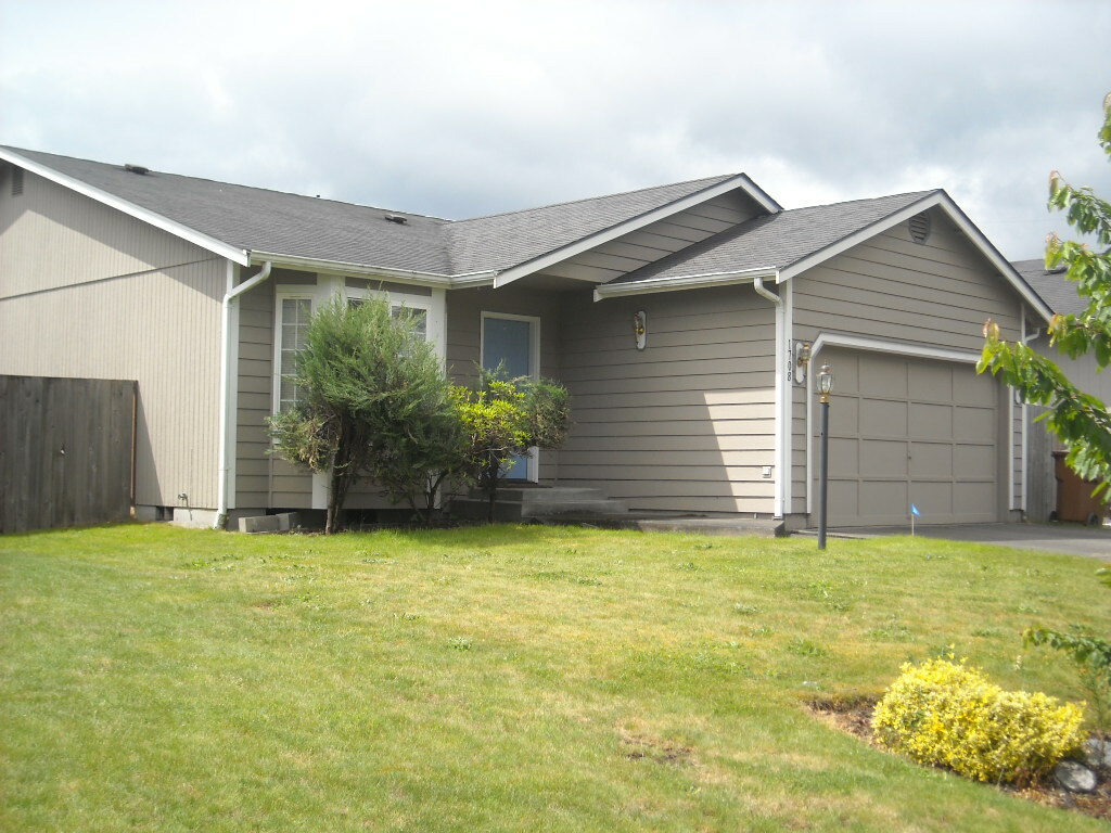 Property Photo:  1708 E 66th St  WA 98404 