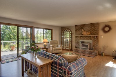 Property Photo: 3154 216th St SW WA 98036