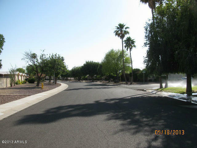 Property Photo: 10318 W Ocotillo Drive AZ 85373