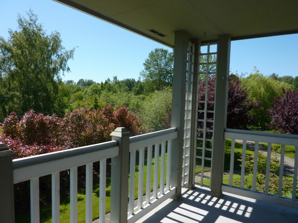 Property Photo: 5096 Festival Blvd 2C WA 98226