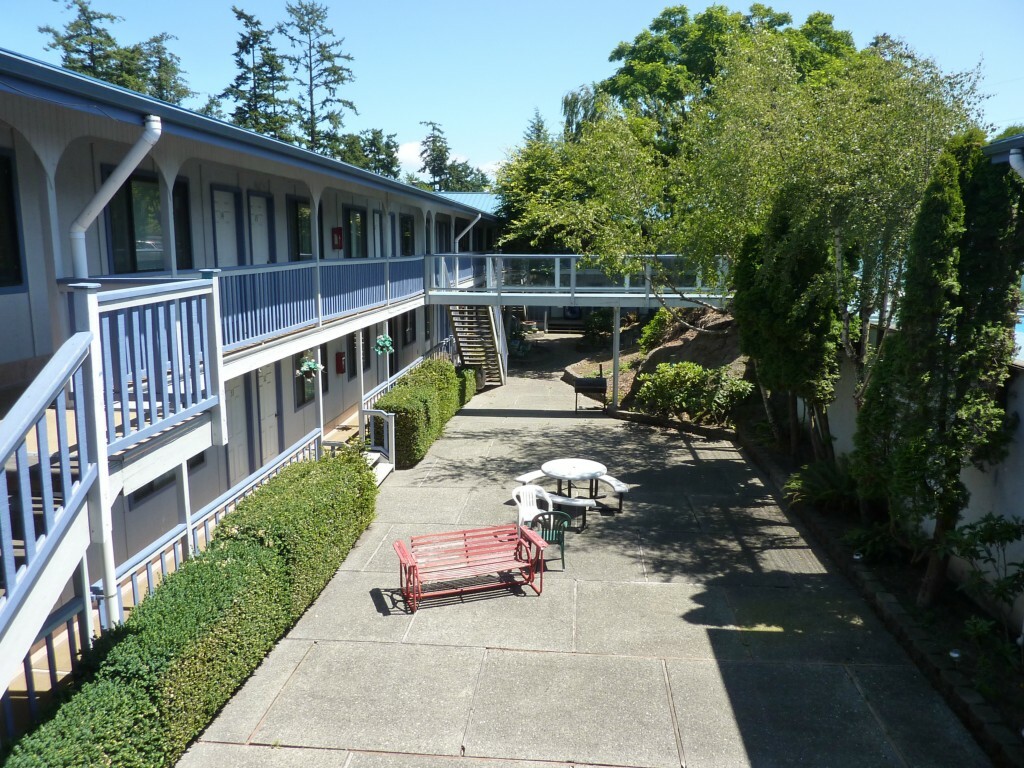 Property Photo:  250 Tucker Ave 15  WA 98250 