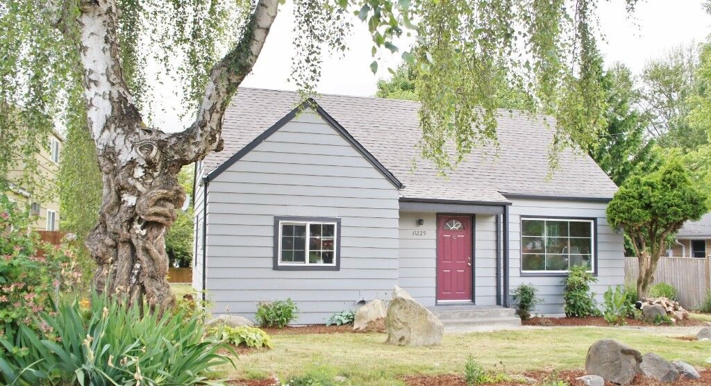 Property Photo: 11229 Woodley Avenue S WA 98178