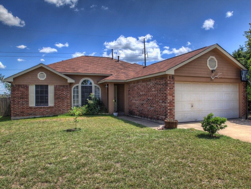 Property Photo:  2002 Southcreek Drive  TX 78641 