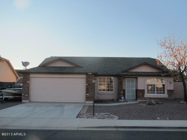 Property Photo:  10904 E Caballero Street  AZ 85207 