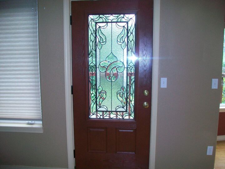 Property Photo:  907 N Broadway St  WA 98223 