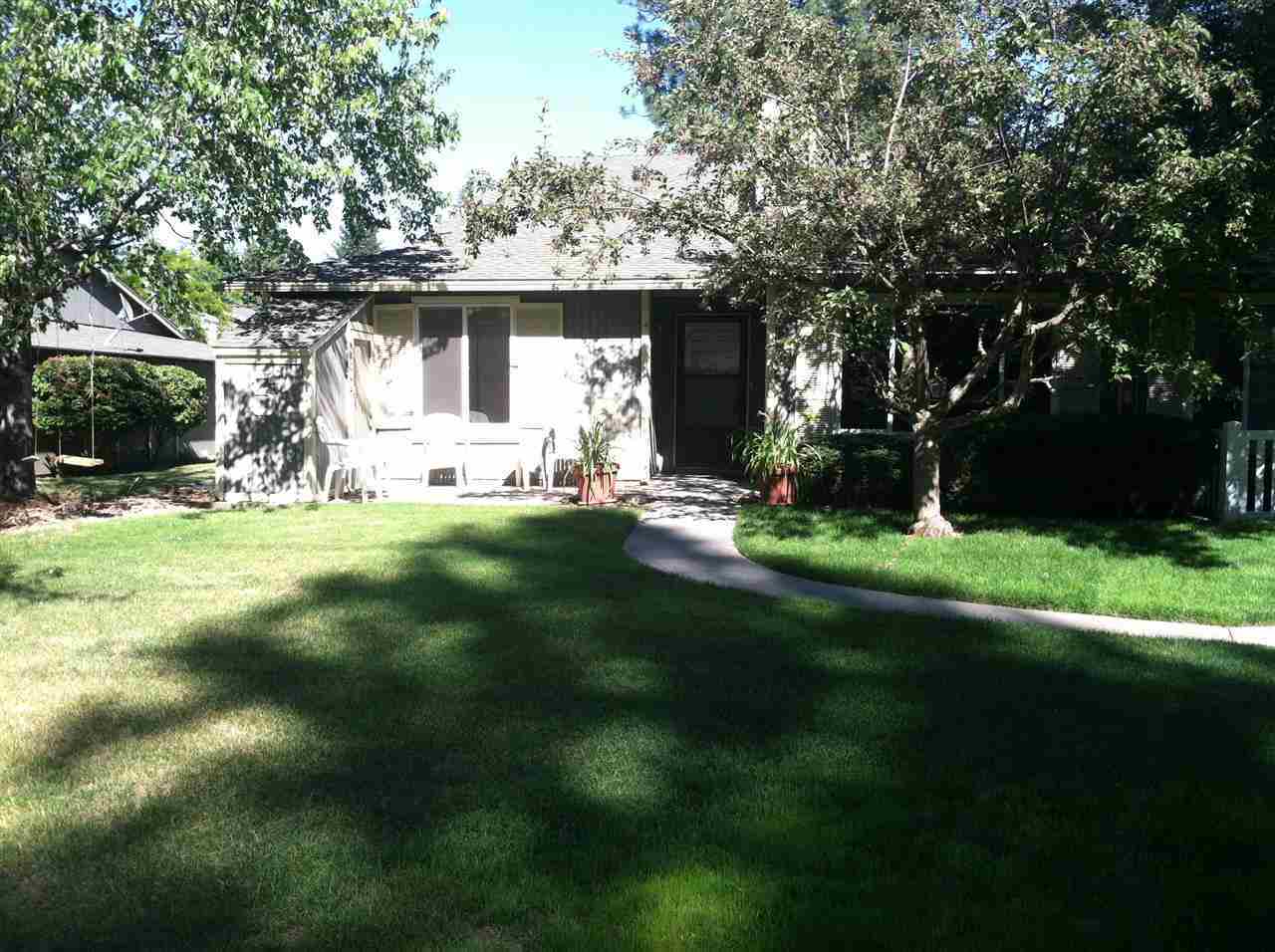 Property Photo: 6106 E 6th Ave WA 99212